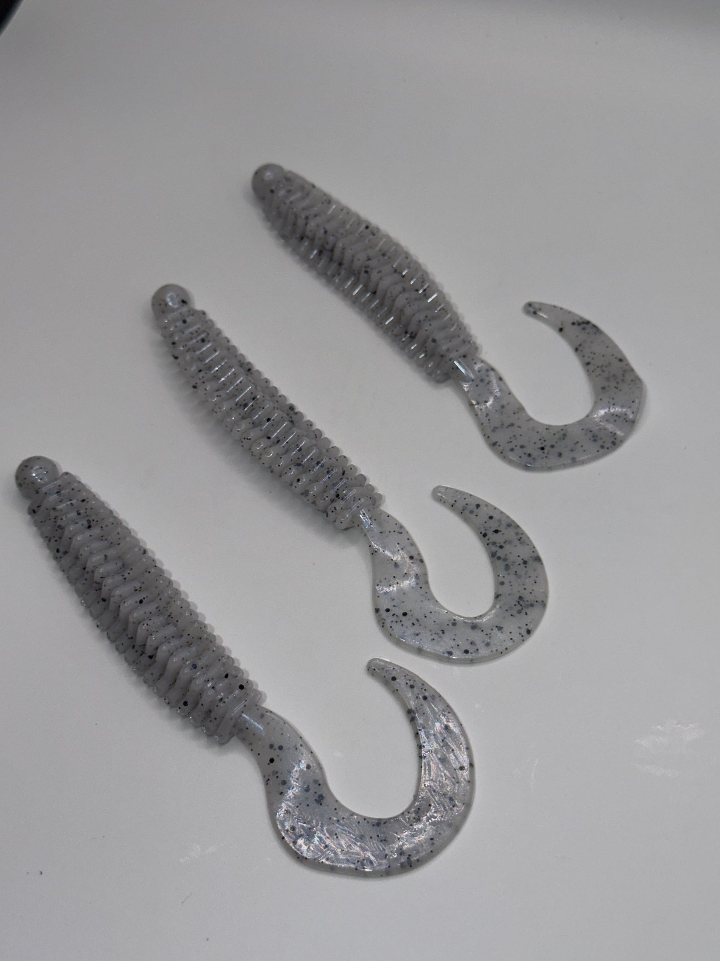 Soft Plastic Ribbed Worm